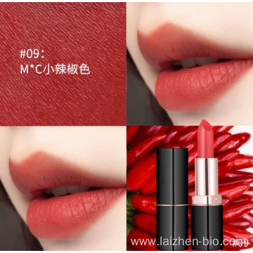 Long-Wear Makeup Mist Matte Lipstick